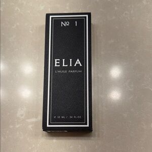 NWT Elia No. 1 L'Huile Parfum